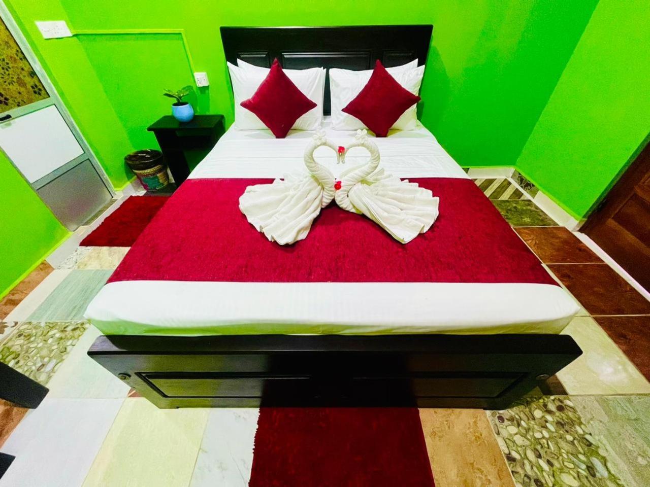 Hema Holiday Villa Trincomalee Ngoại thất bức ảnh